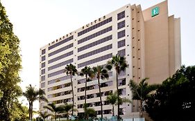 Embassy Suites in la Jolla California